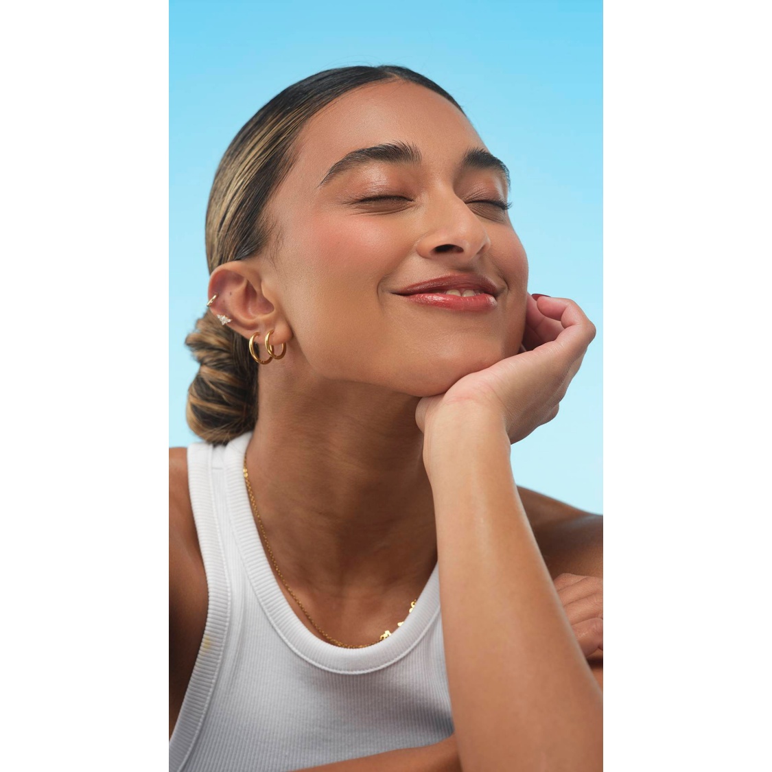 Medium Neutral Beauty Balm - Image 70